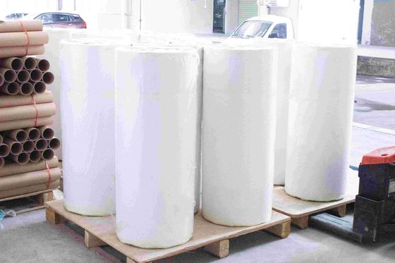 Normal yapışkan su geçirmez beyaz BOPP kağıdı, Mat BOPP etiketleri 800m uzunluk