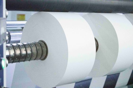 Şeffaf PET kendi kendine yapışkan çıkartma Kağıt Rulo Yağ Yapıştırıcı PVC Etiket Malzemesi