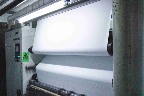 Hareketli yapıştırıcı türü Kendine yapışkan çıkartıcı Kağıt rulosu 60u Yüzey kalınlığı Su geçirmez