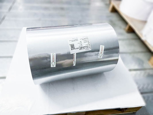 İyi bir fiyat. Boş Su geçirmez BOPP Yapıştırıcı Jumbo Roll Etiketleri 75μ Yüz Kalınlığı Yağ Yapıştırıcı çevrimiçi