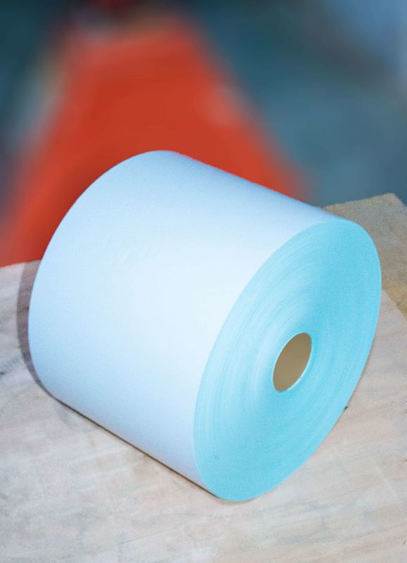 Sıcaklığa karşı termal kağıt Jumbo Roll Kağıt Yaprakları Sıcak yapıştırıcı Tipi